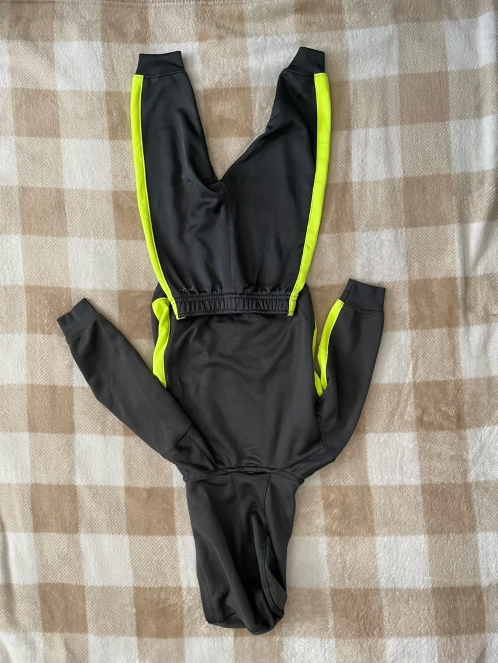 Nike 12-18 Month Dark Grey & Neon Yellow Hooded Tracksuit Set - Picture 8 of 13
